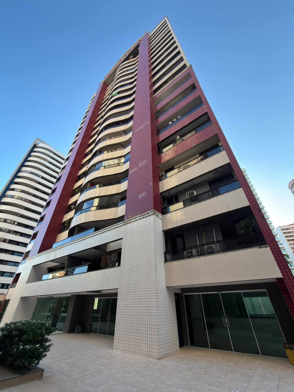 Apartamento Mucuripe | 135m² | 03 Suítes | 02 Vagas — foto 1